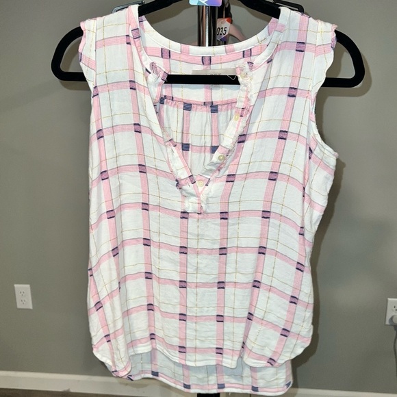 Tops - 34 LOFT LIGHTWEIGHT SLEEVELESS TOP
